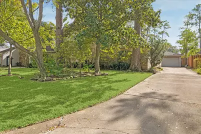 12111 Moorcreek Drive, Houston, TX 77070 - Photo 2