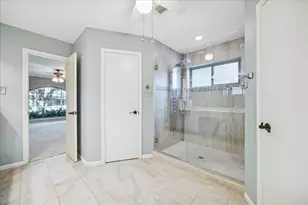 12111 Moorcreek Dr, Houston, TX 77070 - Photo 22