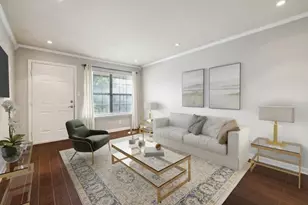 606 Marshall St, Houston, TX 77006 - Photo 2