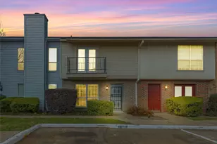 6111 Beverly Hill St, Houston, TX 77057 - Photo 1