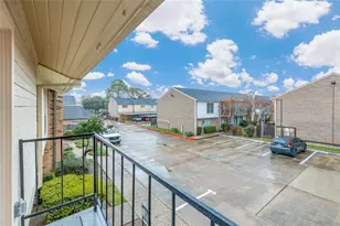 6111 Beverly Hill St, Houston, TX 77057 - Photo 24