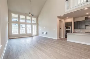 7335 Rolling Grove Ln Ln, Fulshear, TX 77441 - Photo 6