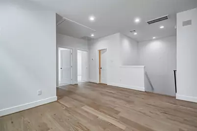 7706 Sky Dweller Drive, Houston, TX 77055 - Photo 16