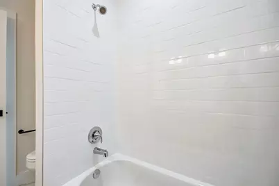 7706 Sky Dweller Drive, Houston, TX 77055 - Photo 32