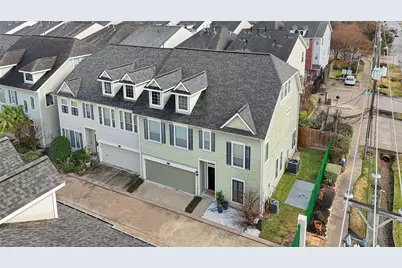 2602 Shady Acres Court, Houston, TX 77008 - Photo 26