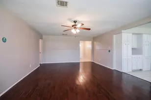 502 Hildred Ave, Conroe, TX 77303 - Photo 4