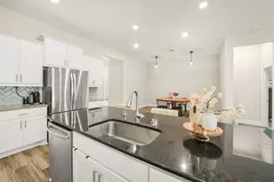 21843 Rose Maris Ln, Tomball, TX 77377 - Photo 4