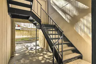 10811 Richmond Ave, Houston, TX 77042 - Photo 6
