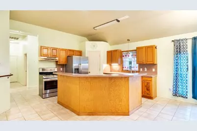 3305 23rd Street N, Texas City, TX 77590 - Photo 4