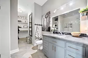 1011 Studemont St, Houston, TX 77007 - Photo 14