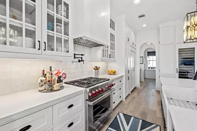 2646 E Seaside Drive, Galveston, TX 77550 - Photo 14