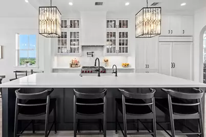 2646 E Seaside Drive, Galveston, TX 77550 - Photo 16