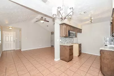 13106 Bamboo Forest Trail, Houston, TX 77044 - Photo 10