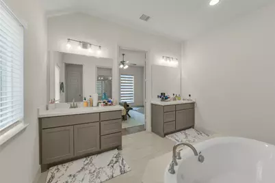 1910 Longcroft Lane, Katy, TX 77493 - Photo 28