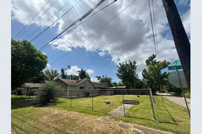 2206 Lee Street, Houston, TX 77026 - Photo 2