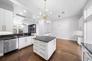 1822 Brun St, Houston, TX 77019 - Photo 14