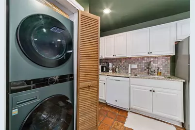 3400 Timmons Lane #68, Houston, TX 77027 - Photo 2