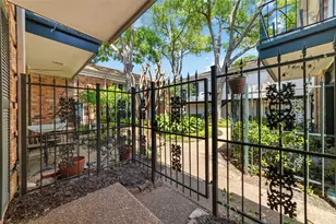 3400 Timmons Ln, Houston, TX 77027 - Photo 8