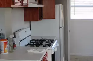 17 Julia Justice Rd, Huntsville, TX 77320 - Photo 2