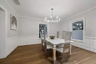 2420 Locke Ln, Houston, TX 77019 - Photo 6
