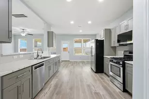 3303 Crestford Cliff Ln, Houston, TX 77047 - Photo 6