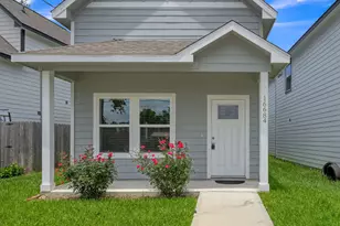 16684 E Ivanhoe, Montgomery, TX 77316 - Photo 2