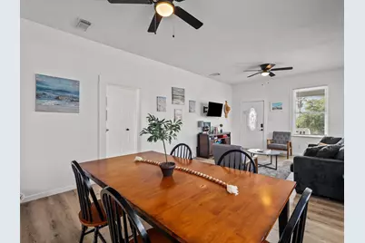 4017 Avenue L, Galveston, TX 77550 - Photo 8