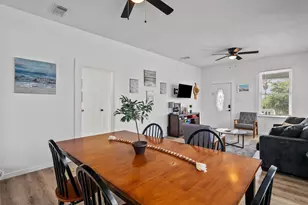 4017 Avenue L, Galveston, TX 77550 - Photo 8