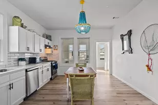 4017 Avenue L, Galveston, TX 77550 - Photo 10