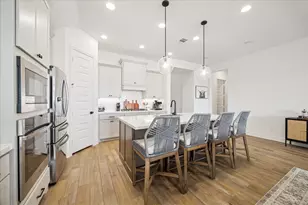 31130 Crescent Hill Dr, Fulshear, TX 77441 - Photo 2