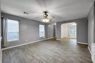 8723 Willow Grove Dr, Tomball, TX 77375 - Photo 10