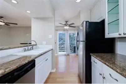 18617 Egret Bay Boulevard #708, Webster, TX 77058 - Photo 6