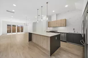 1111 Louise St, Houston, TX 77009 - Photo 2