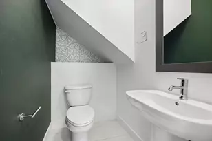 1111 Louise St, Houston, TX 77009 - Photo 6