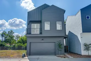 112 Tolima Dove St, Houston, TX 77018 - Photo 1