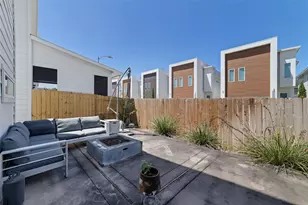5515 Paraiso Pl, Houston, TX 77091 - Photo 20