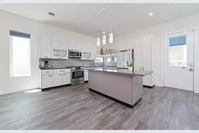 5515 Paraiso Place, Houston, TX 77091 - Photo 1