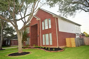 731 Annie's Way, Sugar Land, TX 77479 - Photo 4