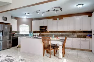 731 Annie's Way, Sugar Land, TX 77479 - Photo 12
