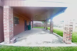 6527 River Bluff Dr, Houston, TX 77085 - Photo 24