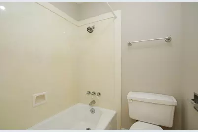 9656 Westview Drive #8, Houston, TX 77055 - Photo 26