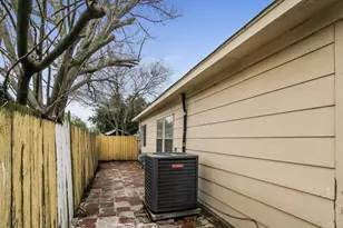 6615 Bluebottle Ln, Katy, TX 77449 - Photo 16