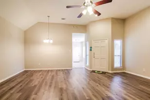 6615 Bluebottle Ln, Katy, TX 77449 - Photo 4