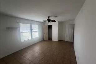 7433 Faith Dr, Deer Park, TX 77536 - Photo 8