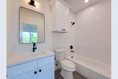 7705 Earl Rudder Way, Houston, TX 77055 - Photo 10