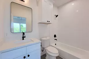 7705 Earl Rudder Wy, Houston, TX 77055 - Photo 10