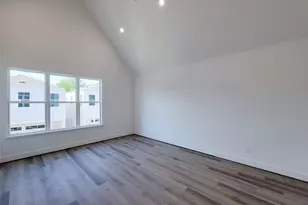 7705 Earl Rudder Wy, Houston, TX 77055 - Photo 12