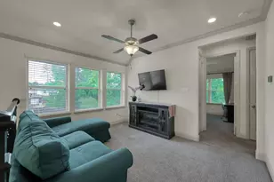 225 Skybranch Ct, Conroe, TX 77304 - Photo 22
