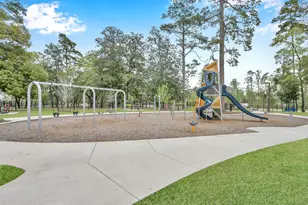 225 Skybranch Ct, Conroe, TX 77304 - Photo 40