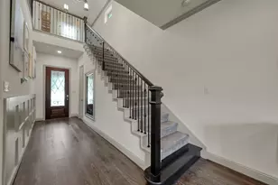 225 Skybranch Ct, Conroe, TX 77304 - Photo 12